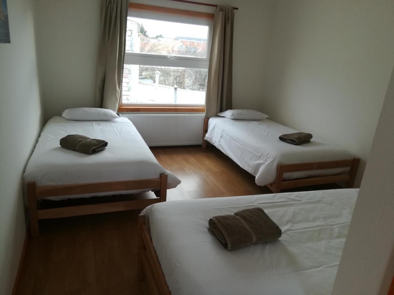 Hostal Camino De Santiago Пуерто Наталес Екстериор снимка